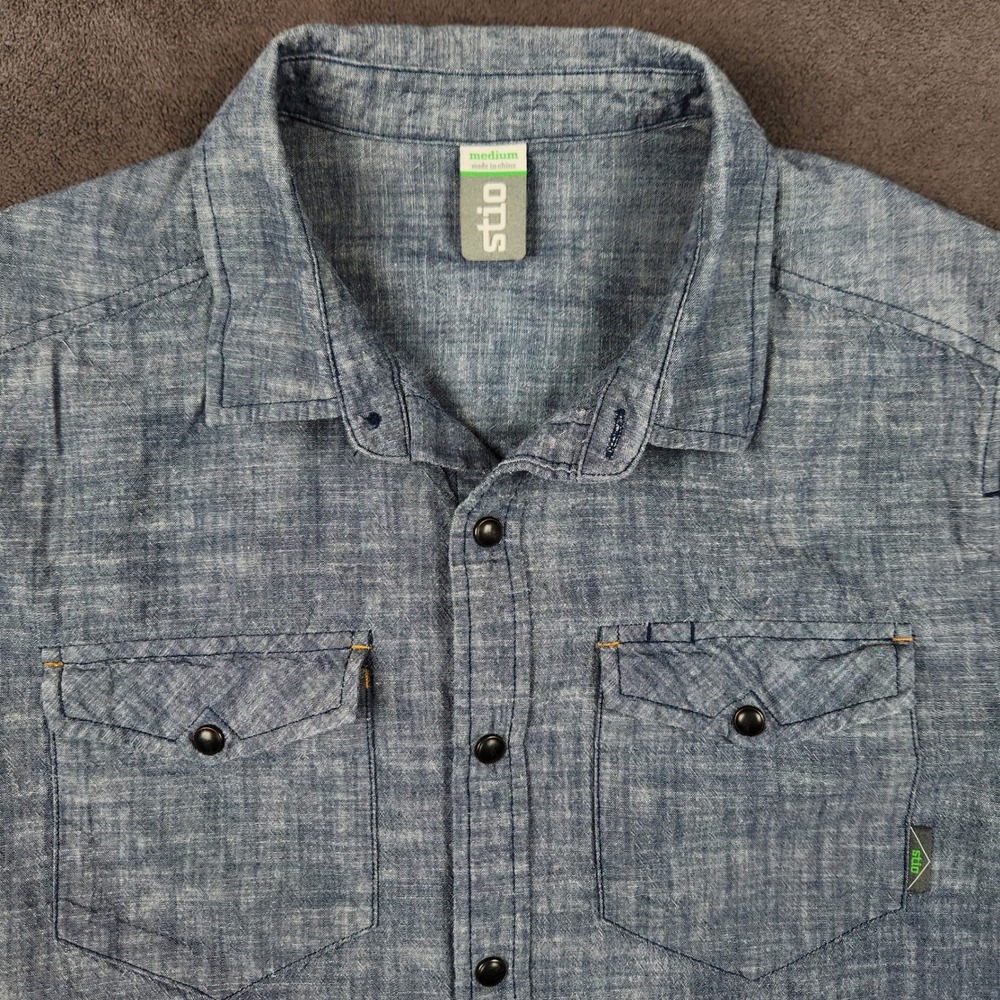 Stio Ashton Chambray Shirt Mens Medium Blue Organic Cotton Snap Western Work